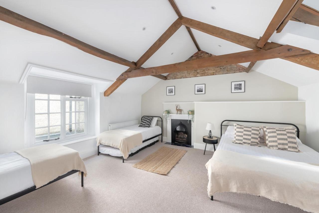 Cotswold Manor House - Country House Retreat With Hot Tub, Ideal For Large Groups Petty France Luaran gambar