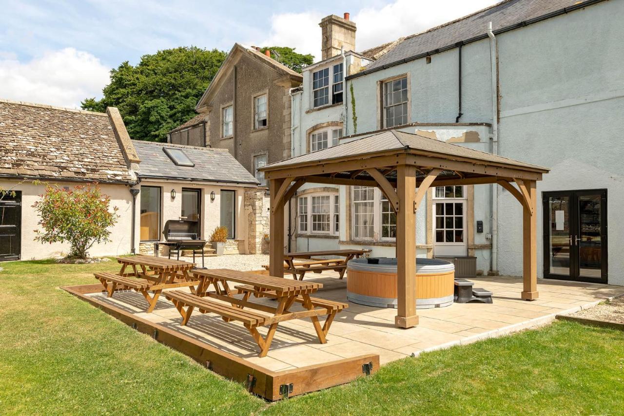 Cotswold Manor House - Country House Retreat With Hot Tub, Ideal For Large Groups Petty France Luaran gambar